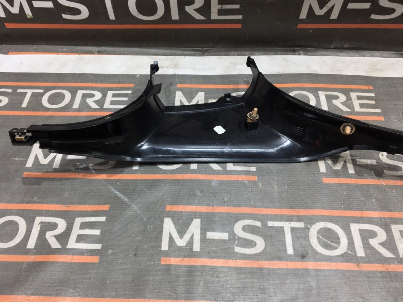 Накладка на порог салона, 300 рублей, Красноярск