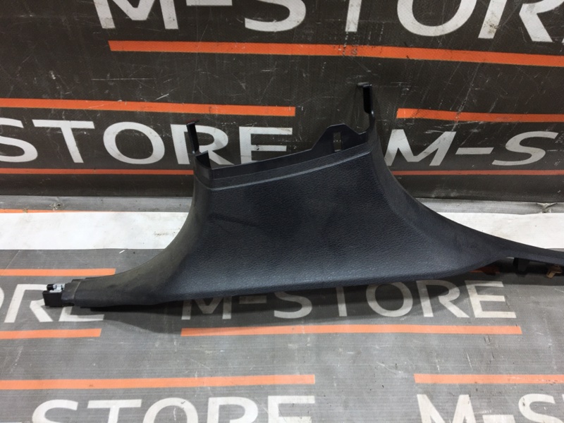 Накладка на порог салона, 350 рублей, Красноярск