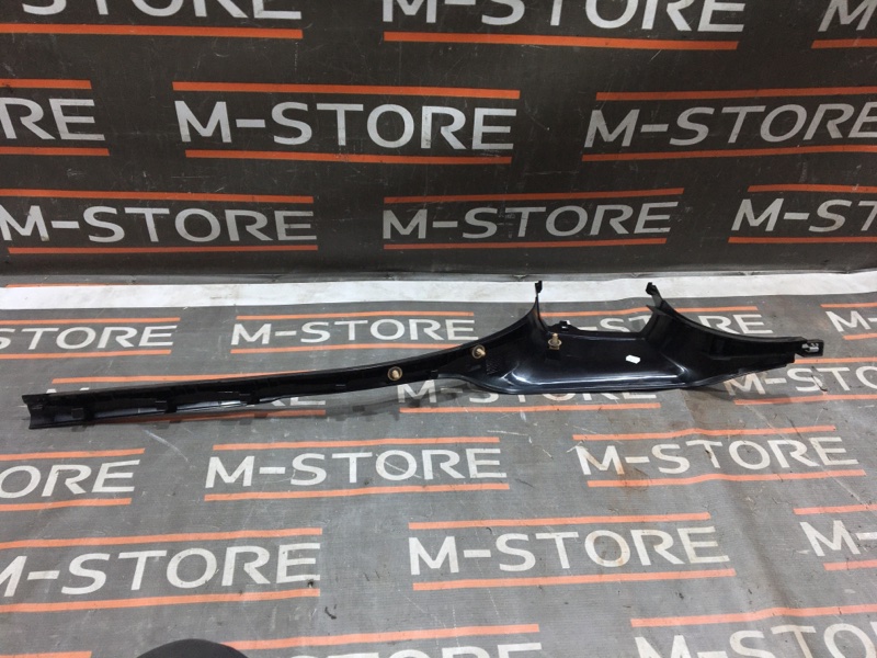 Накладка на порог салона, 350 рублей, Красноярск