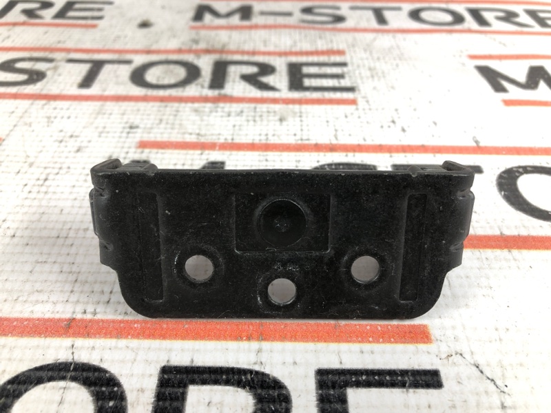 петля замка багажника, 350 рублей, Красноярск