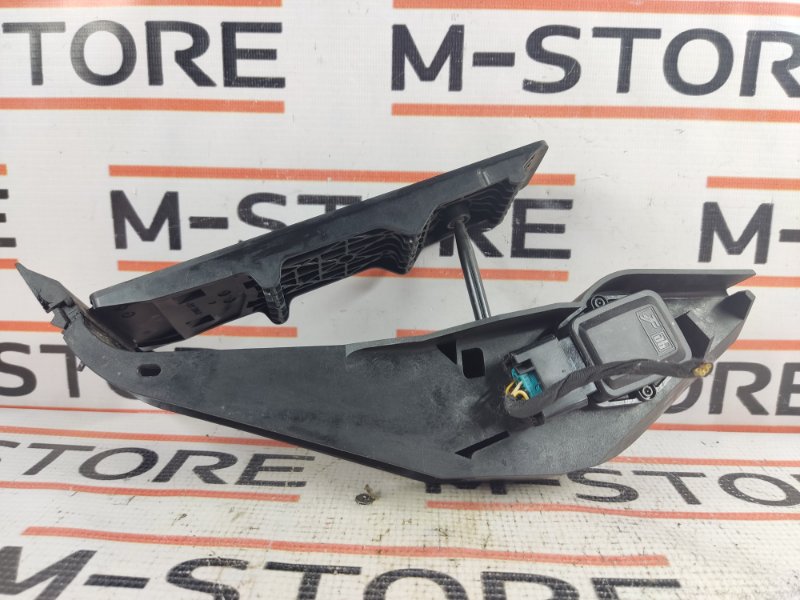 педаль газа, 500 рублей, Красноярск