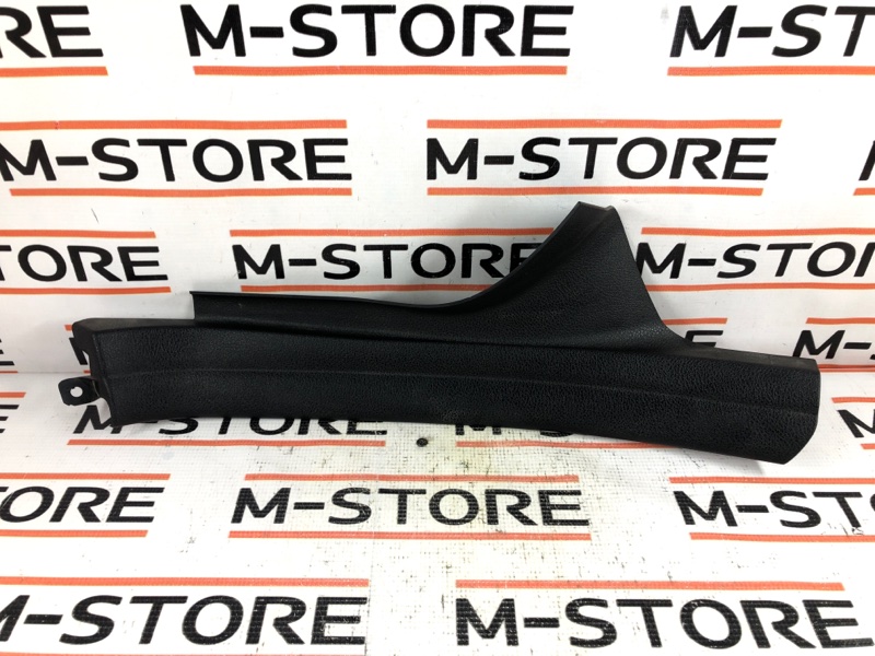 Накладка на порог салона, 350 рублей, Красноярск