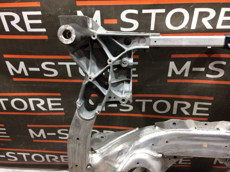 Балка поперечная (подрамник), 5900 рублей, Красноярск