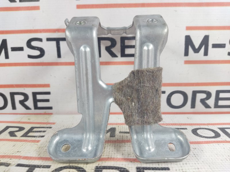 кронштейн центральной консоли, 340 рублей, Красноярск