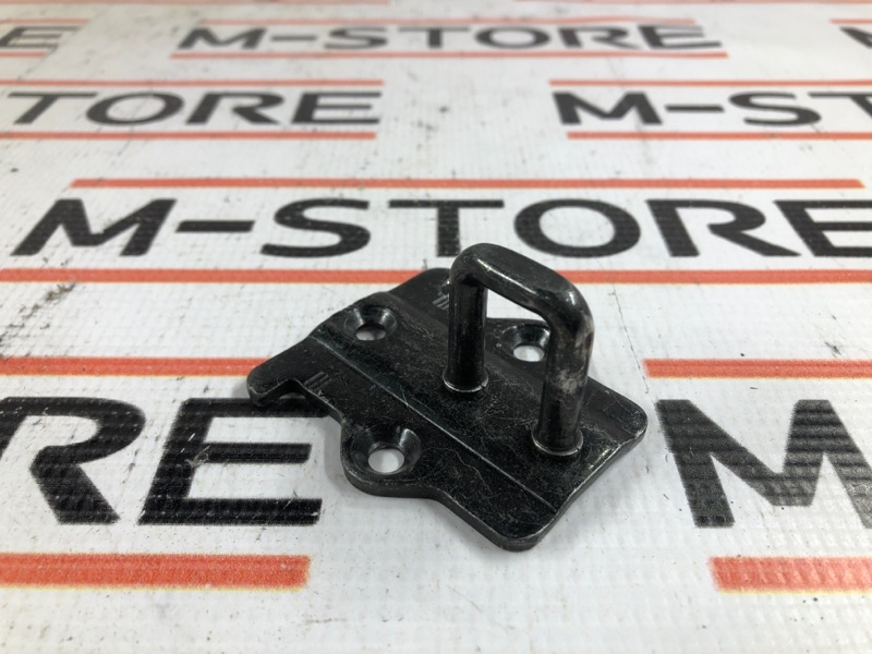 петля замка багажника, 350 рублей, Красноярск