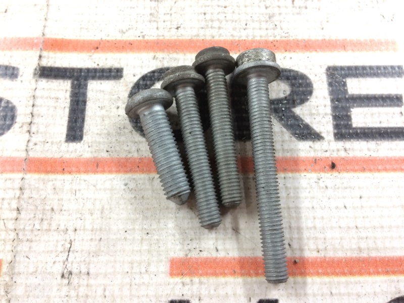 болт, 280 рублей, Красноярск