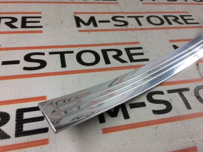 Накладка на порог салона, 350 рублей, Красноярск