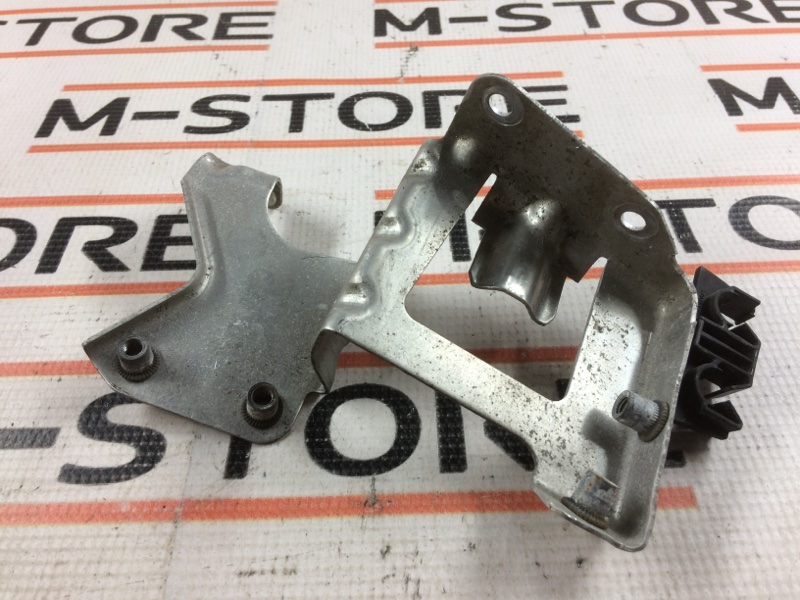 кронштейн бачка гидроусилителя, 300 рублей, Красноярск