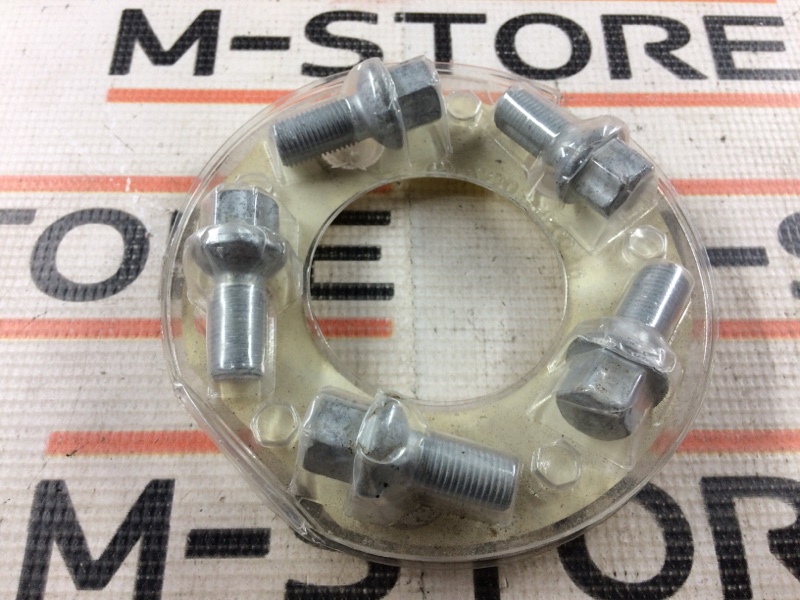 болт колесный, 660 рублей, Красноярск