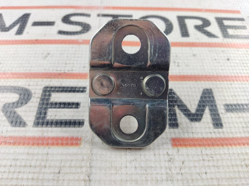 петля замка двери, 210 рублей, Красноярск