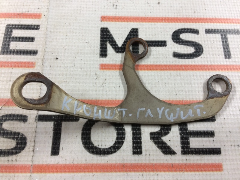 кронштейн глушителя, 300 рублей, Красноярск