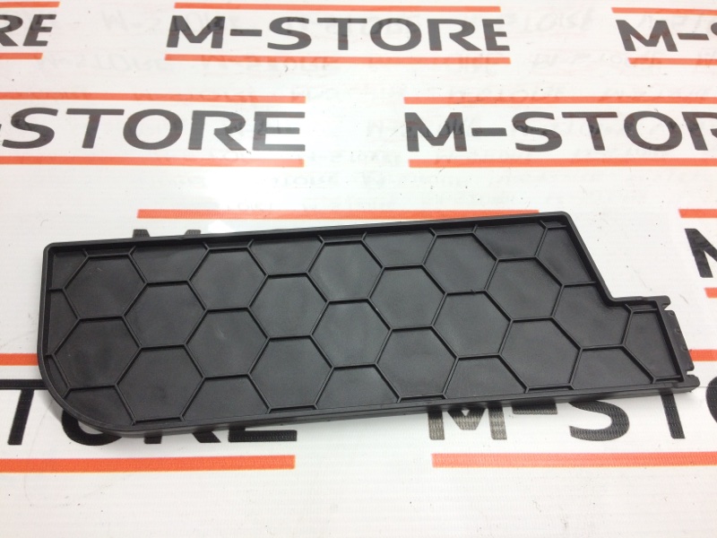 Пластик багажника, 200 рублей, Красноярск