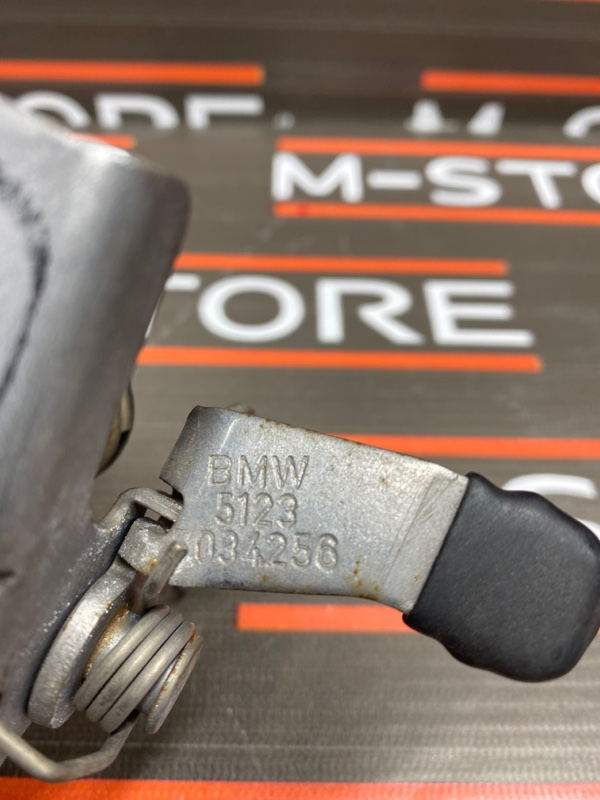 замок капота, 300 рублей, Красноярск