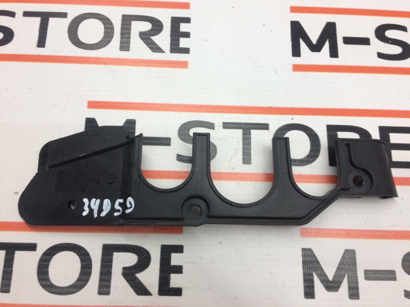 Уплотнитель капота, 190 рублей, Красноярск