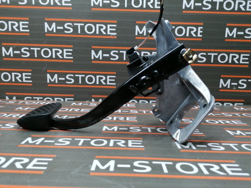 педаль тормоза, 350 рублей, Красноярск