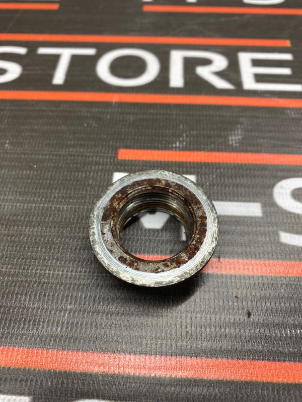 Гайка привода, 200 рублей, Красноярск