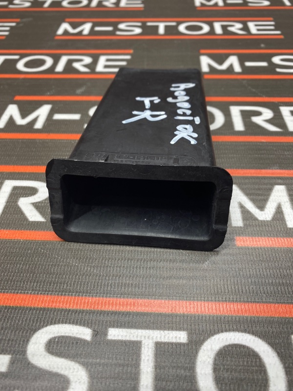 Водосток лобового стекла, 280 рублей, Красноярск