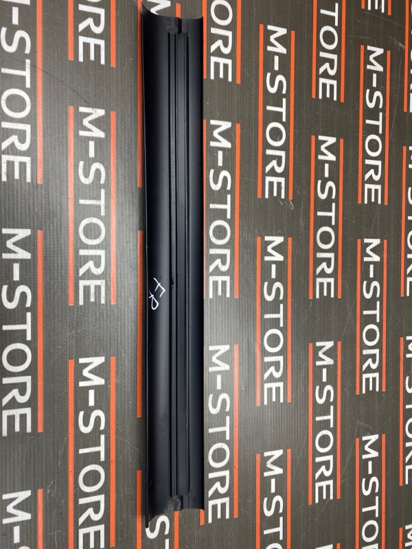 Накладка на порог салона, 200 рублей, Красноярск