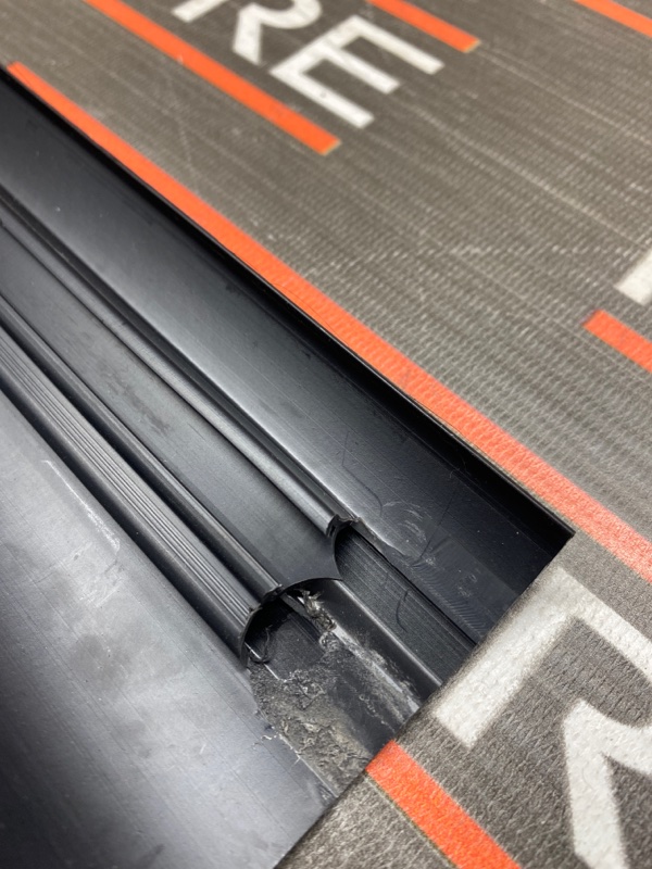 Накладка на порог салона, 200 рублей, Красноярск