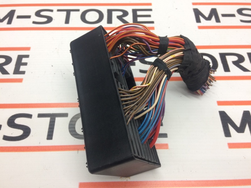 Кронштейн блока реле, 500 рублей, Красноярск