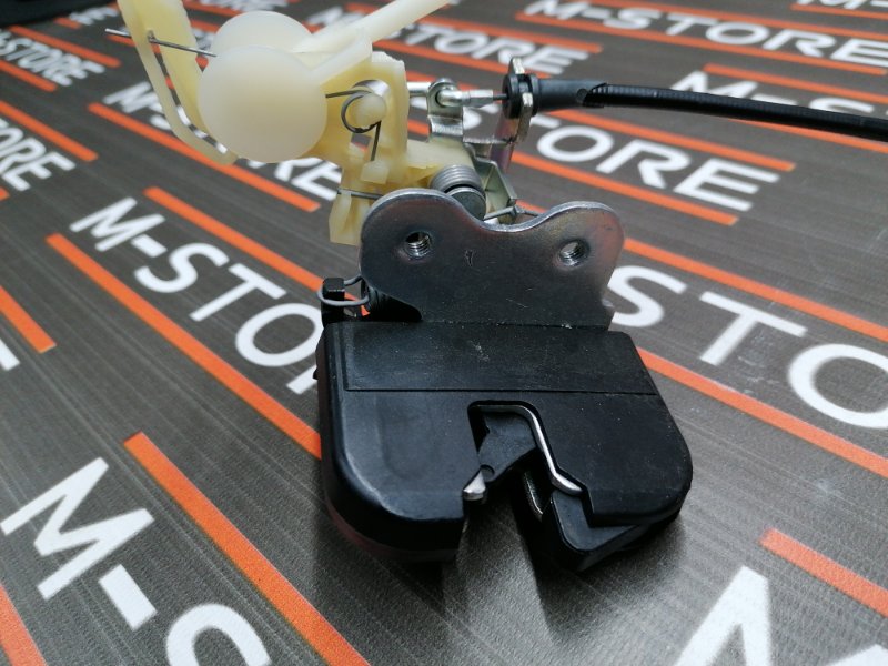 Замок спинки сиденья, 540 рублей, Красноярск