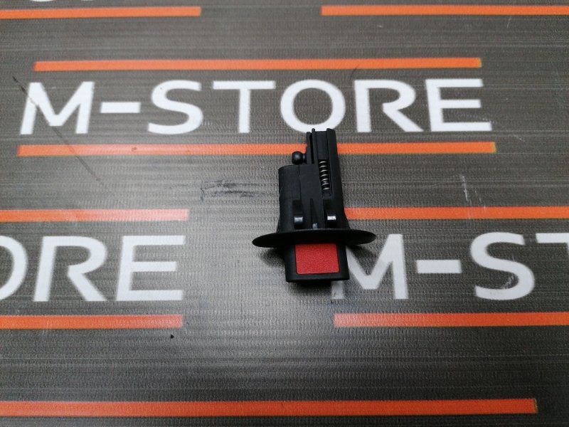 Кнопка разблокировки заднего сиденья, 350 рублей, Красноярск