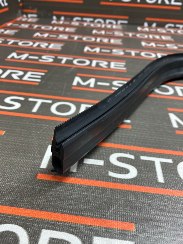 Уплотнитель капота, 340 рублей, Красноярск