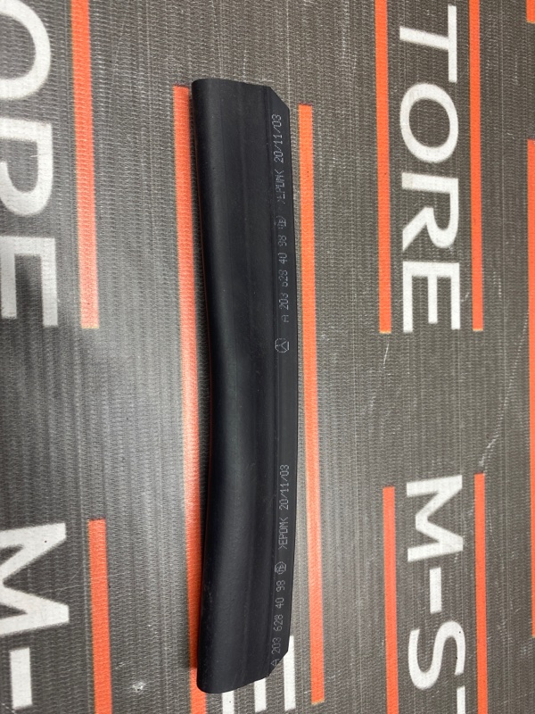 Уплотнитель капота, 340 рублей, Красноярск