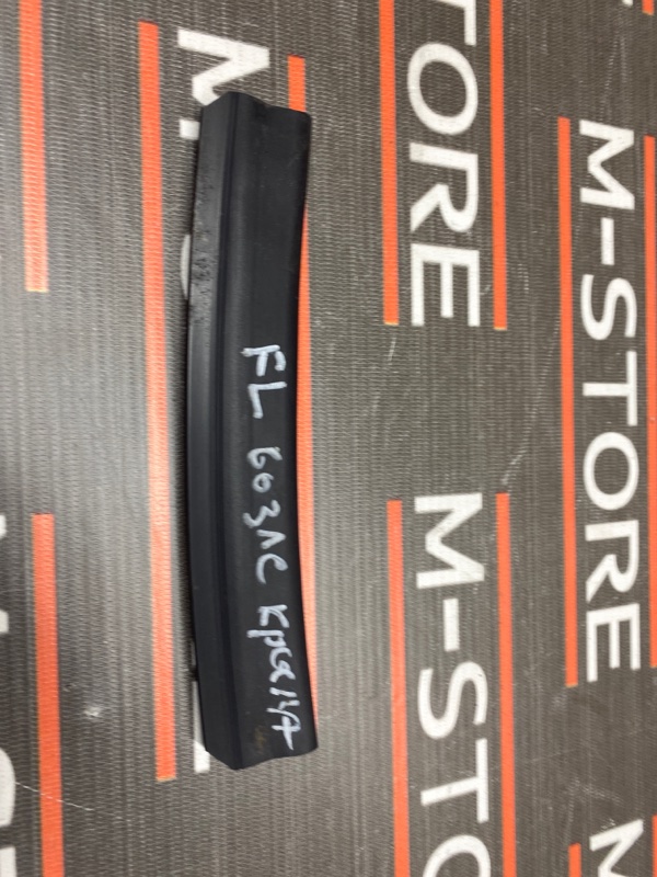 Уплотнитель капота, 340 рублей, Красноярск