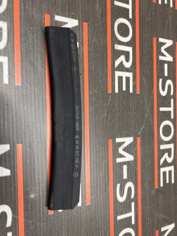 Уплотнитель капота, 340 рублей, Красноярск