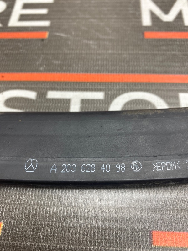 Уплотнитель капота, 340 рублей, Красноярск