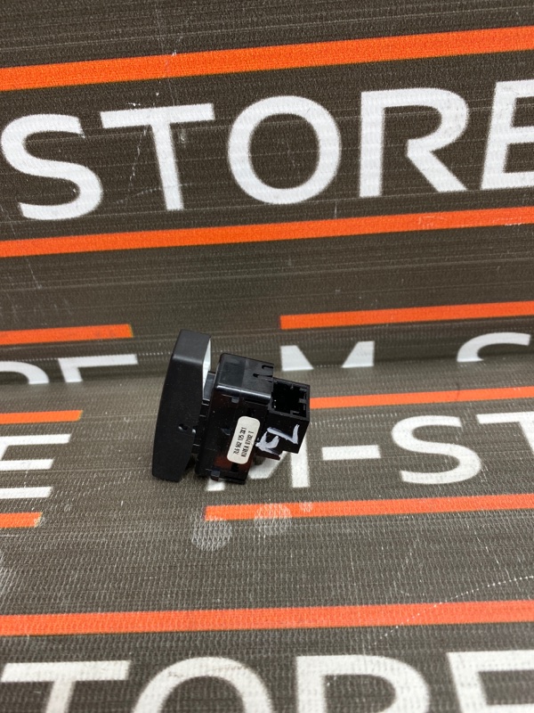 Кнопка центрального замка, 100 рублей, Красноярск