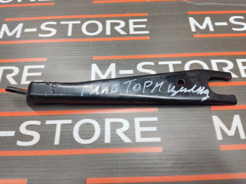 Кронштейн главного тормозного цилиндра, 300 рублей, Красноярск