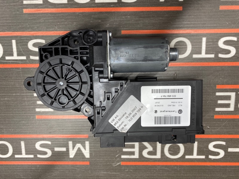 мотор стеклоподъемника, 670 рублей, Красноярск