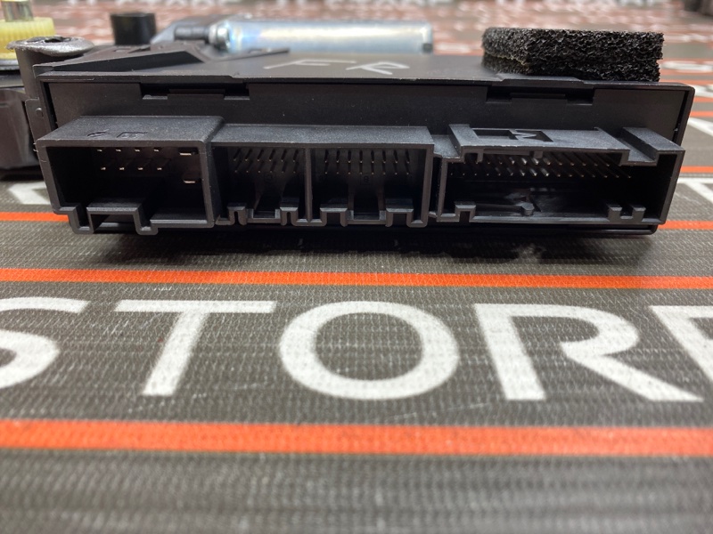 мотор стеклоподъемника, 670 рублей, Красноярск