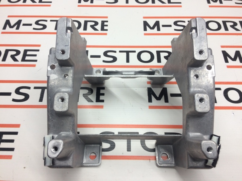 Кронштейн подлокотника, 340 рублей, Красноярск