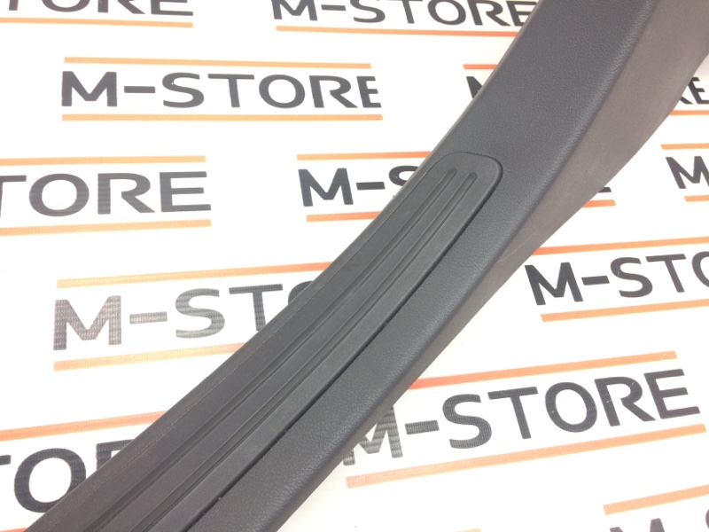 Накладка на порог салона, 350 рублей, Красноярск