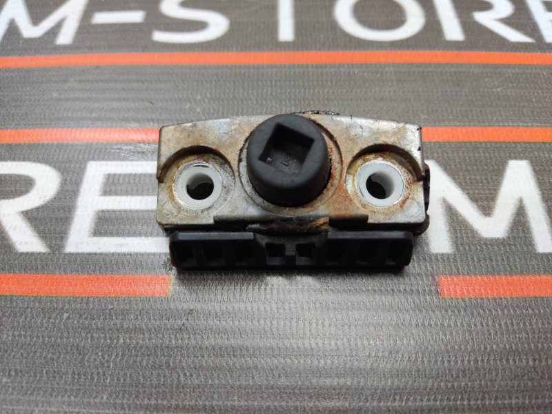 Отбойник крышки багажника, 200 рублей, Красноярск