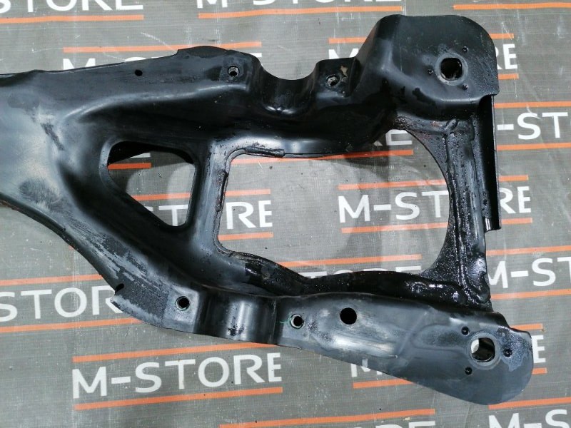 Балка поперечная (подрамник), 300 рублей, Красноярск