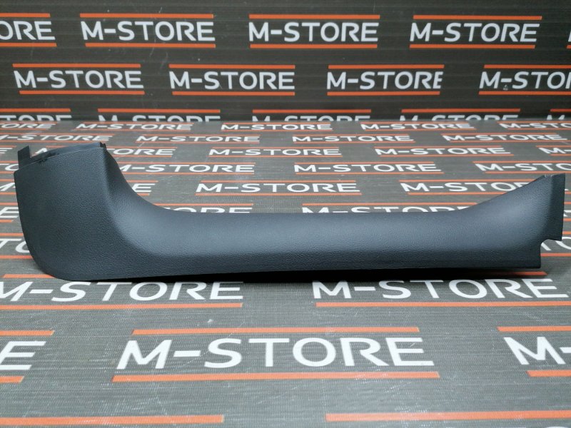 обшивка двери багажника, 300 рублей, Красноярск