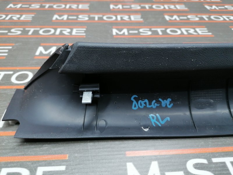 обшивка двери багажника, 300 рублей, Красноярск