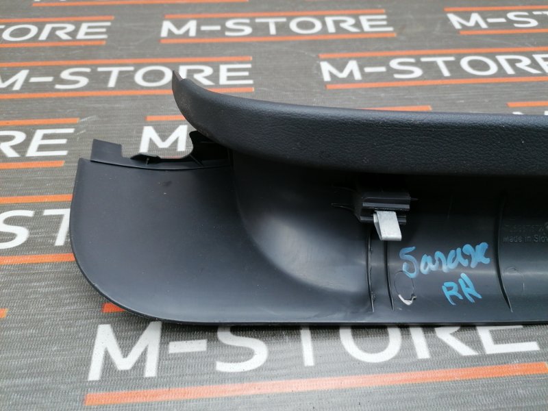 обшивка двери багажника, 300 рублей, Красноярск