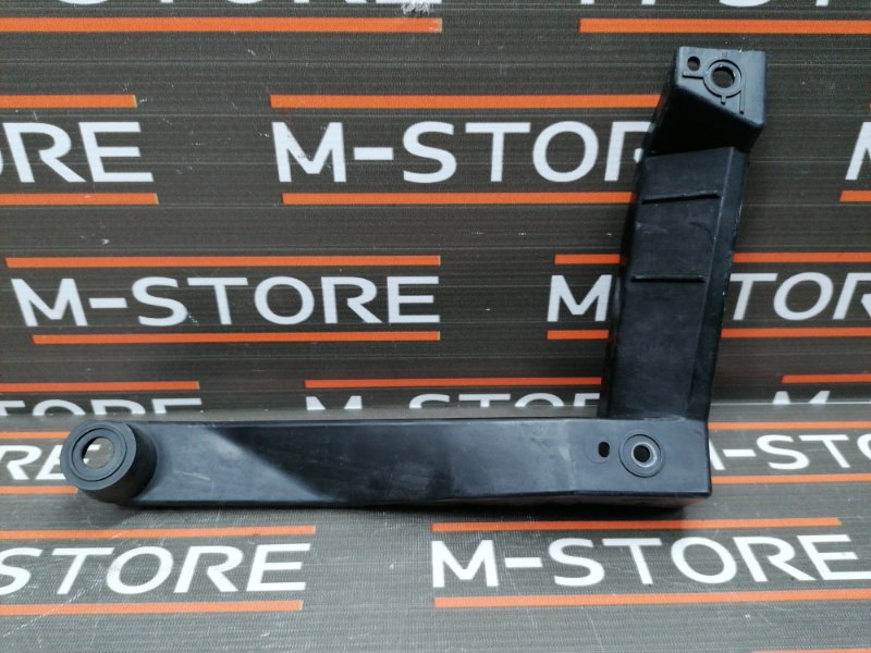 крепление бампера, 200 рублей, Красноярск