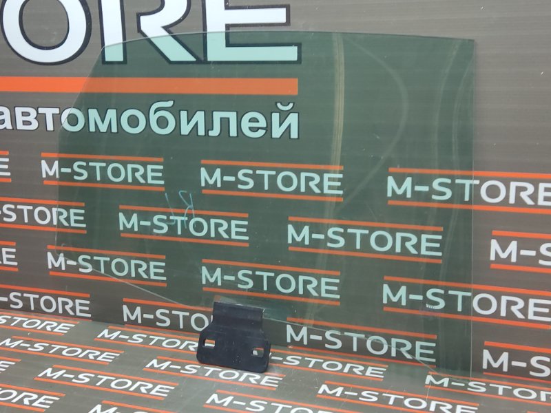 Стекло боковое, 670 рублей, Красноярск