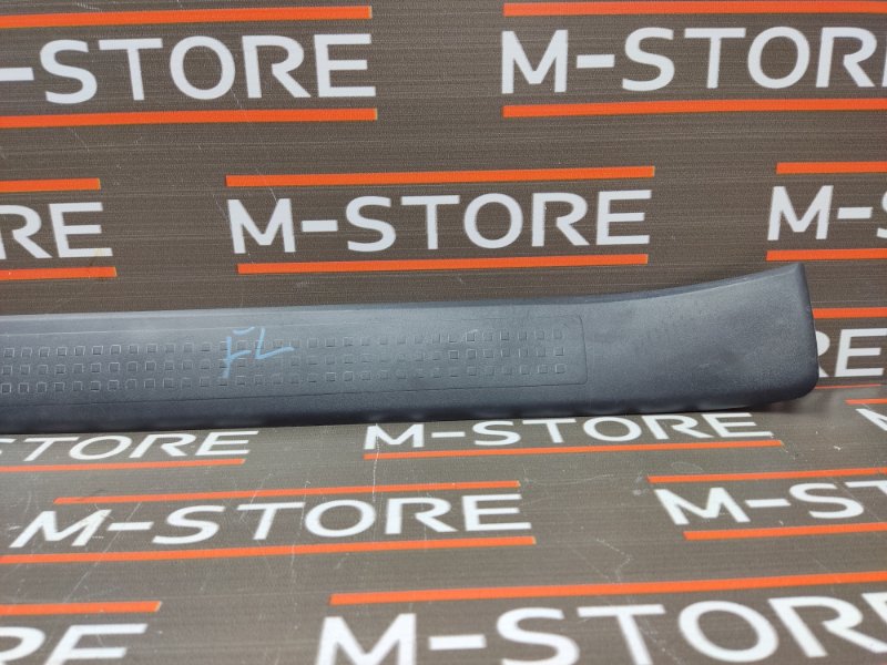 Накладка на порог салона, 350 рублей, Красноярск