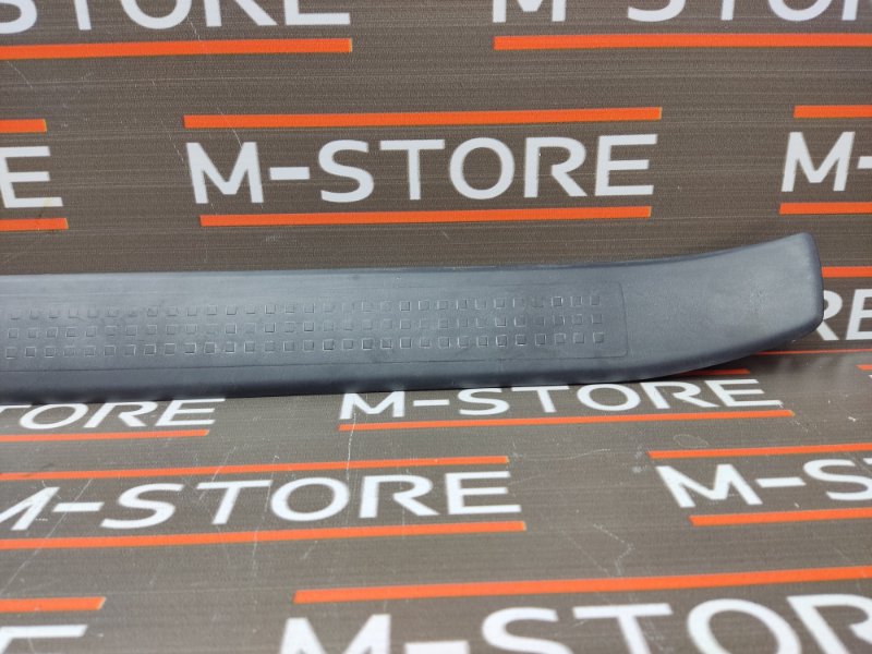 Накладка на порог салона, 350 рублей, Красноярск