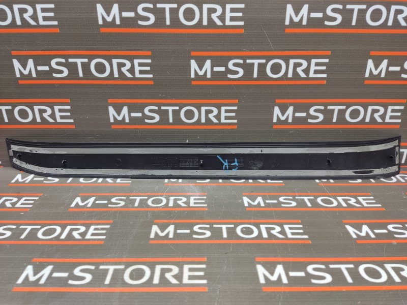 Накладка на порог салона, 350 рублей, Красноярск