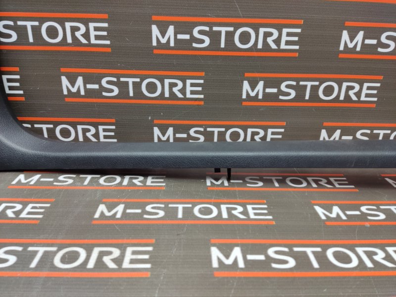 Накладка на порог салона, 350 рублей, Красноярск