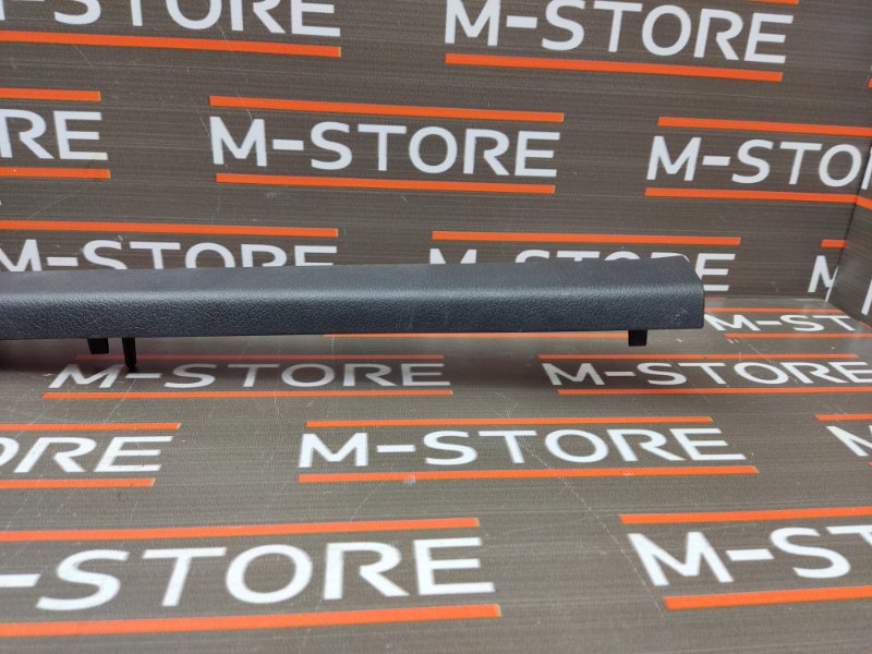 Накладка на порог салона, 350 рублей, Красноярск