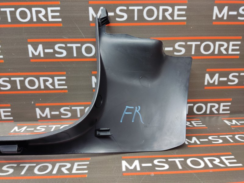 Накладка на порог салона, 350 рублей, Красноярск